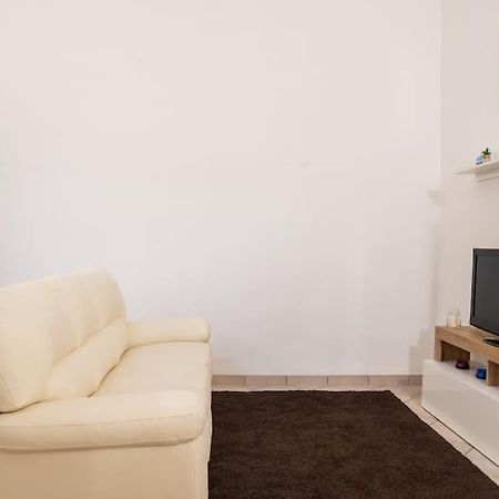 Susu Apartment Brindisi Luaran gambar