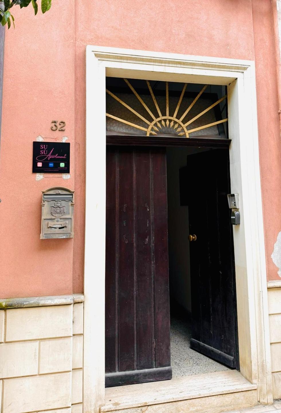 Susu Apartment Brindisi Luaran gambar